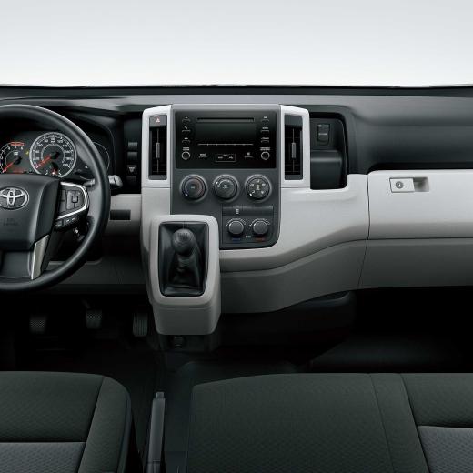 Toyota Hiace (12-14 Passengers)